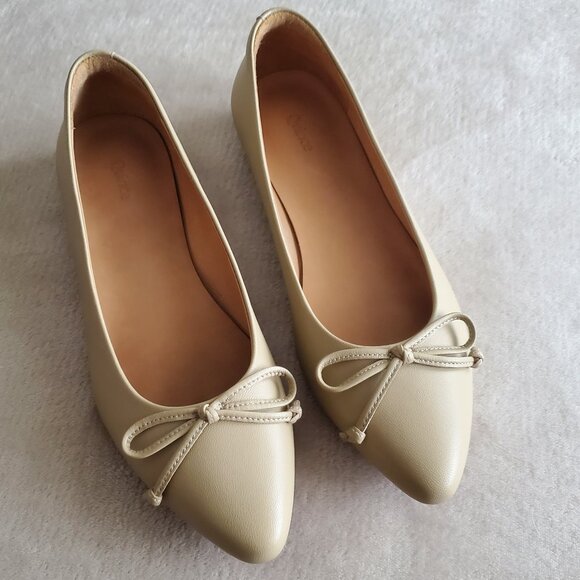 Quince Italian Leather Bow Pointed Women’s Flats Size 7 Color Almond Like new - Picture 13 of 14